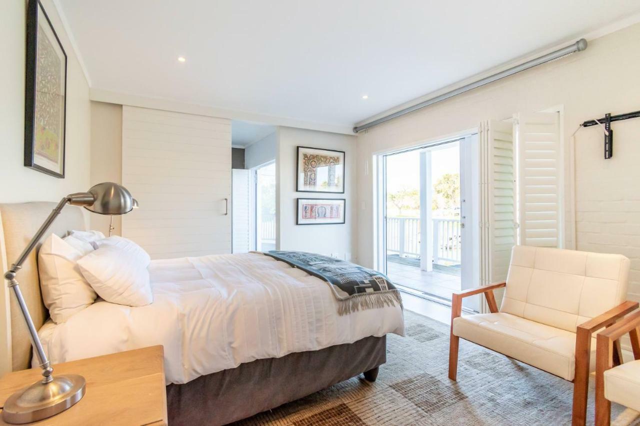 Trendy Get-Away On The Canals, Thesen Islands Knysna Exteriör bild
