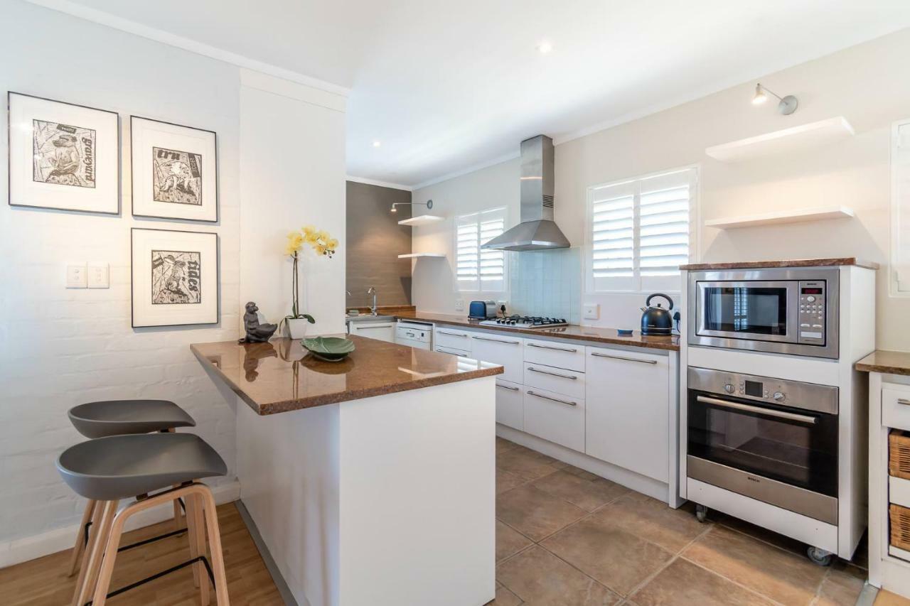 Trendy Get-Away On The Canals, Thesen Islands Knysna Exteriör bild